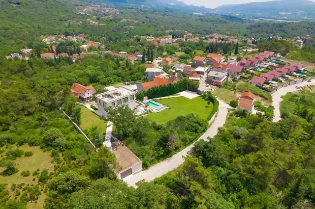 Einzigartige Villa in Tivat — photo 15